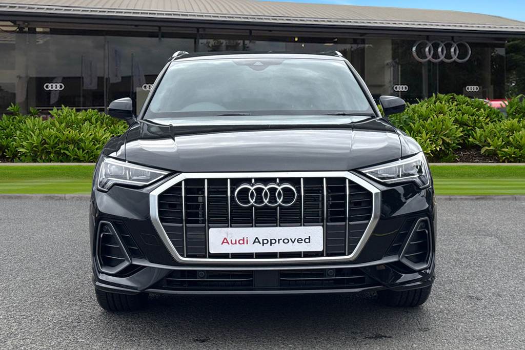 Audi Q3 S Line 35 Tfsi 150 Ps S Tronic Black #5