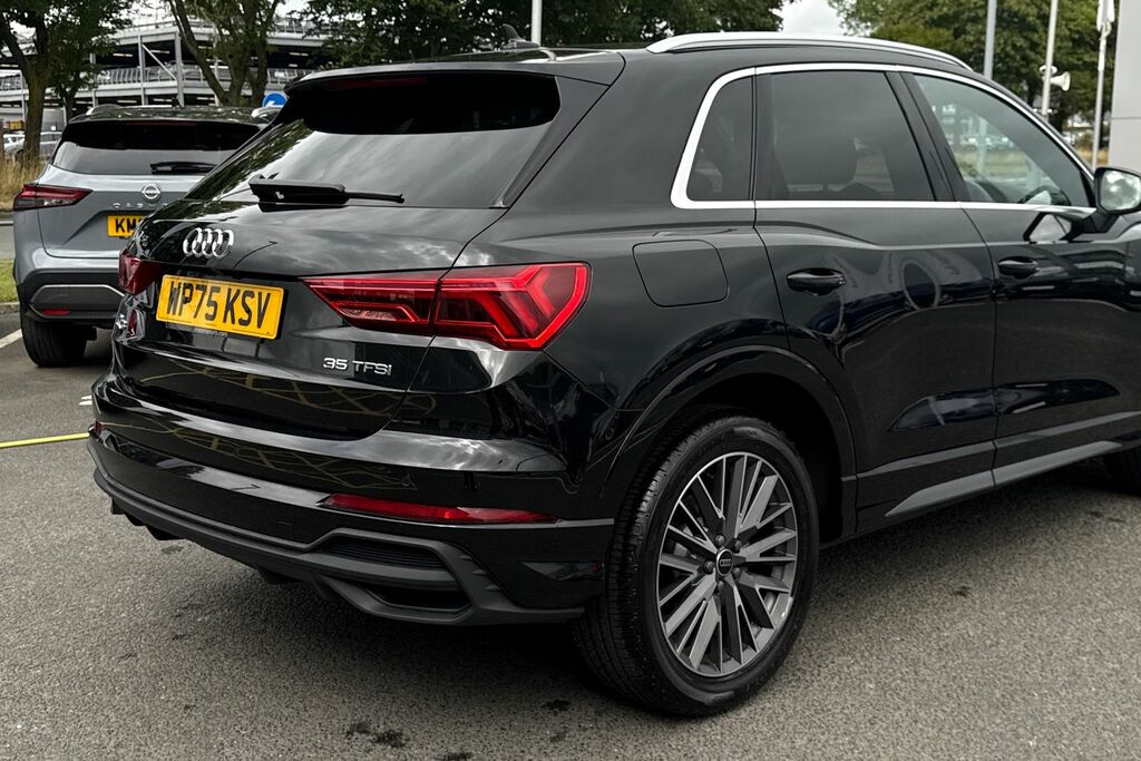 Audi Q3 35 Tfsi Black Edition S Tronic 20 Alloy 202 Black #33
