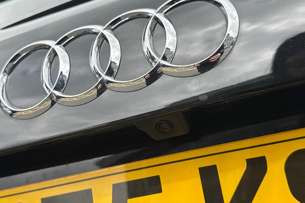 Audi Q3 35 Tfsi Black Edition S Tronic 20 Alloy 202 Black #32
