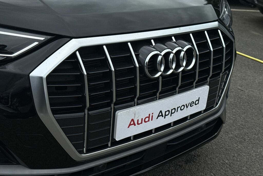 Audi Q3 35 Tfsi Black Edition S Tronic 20 Alloy 202 Black #26