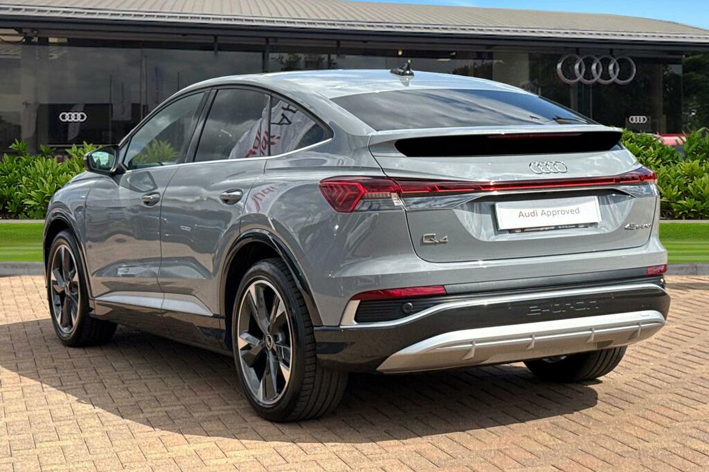 Audi Q4 E Tron Q4 Sportback S Line 45 E-tron 210,00 Kw Grey #2