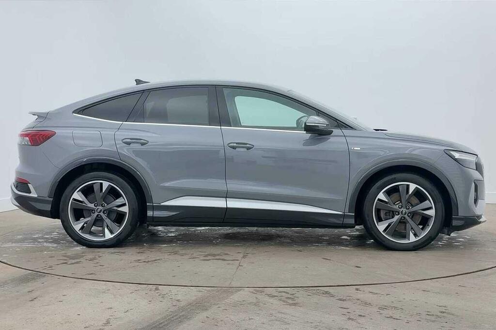 Audi Q4 E Tron Q4 Sportback S Line 45 E-tron 210,00 Kw Grey #4