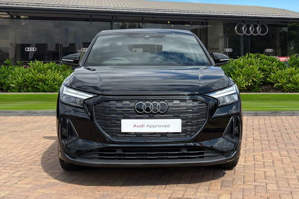 Audi Q4 E Tron Q4 Sportback Black Edition 45 E-tron 210,00 Kw Black #5