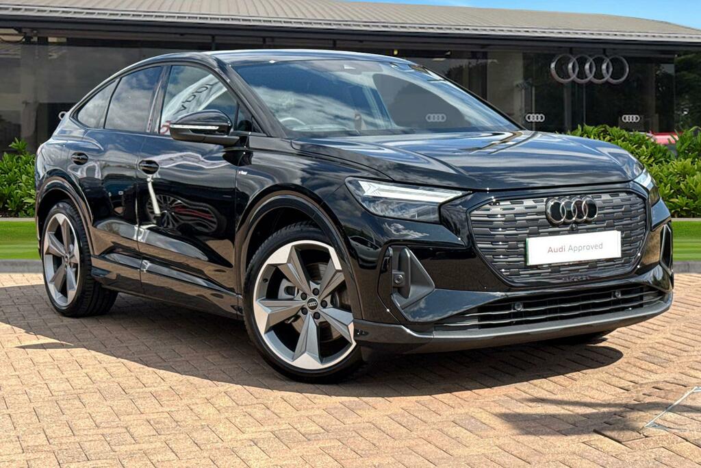 Audi Q4 E Tron Q4 Sportback Black Edition 45 E-tron 210,00 Kw Black