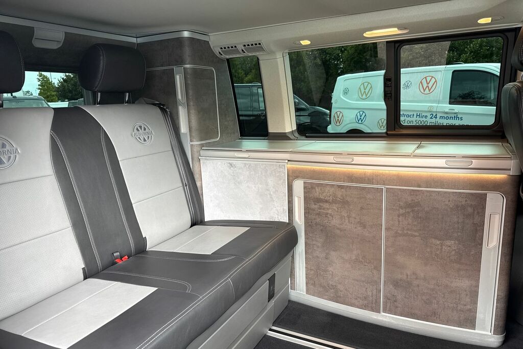 Volkswagen California Mpv Green #33
