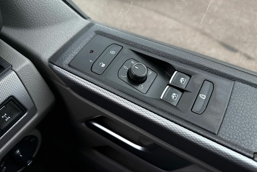Volkswagen California Mpv Green #17