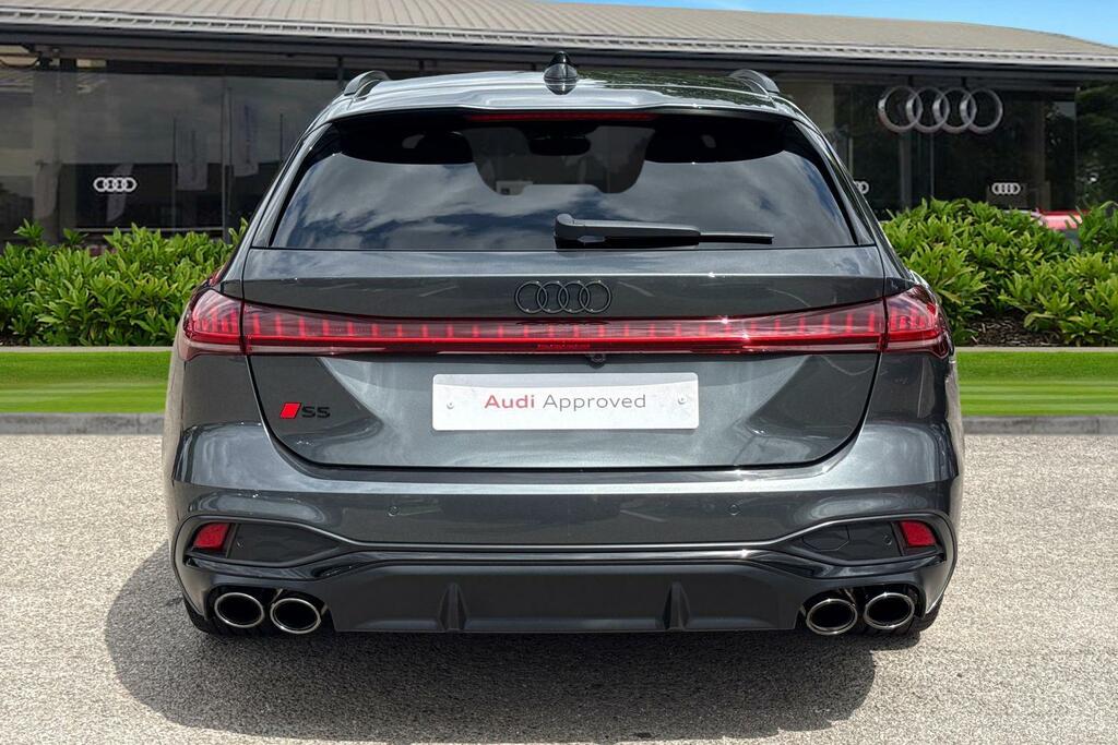 Audi A5 S5 3.0 Tfsi Quattro 367 Black Edition S Tronic  #4