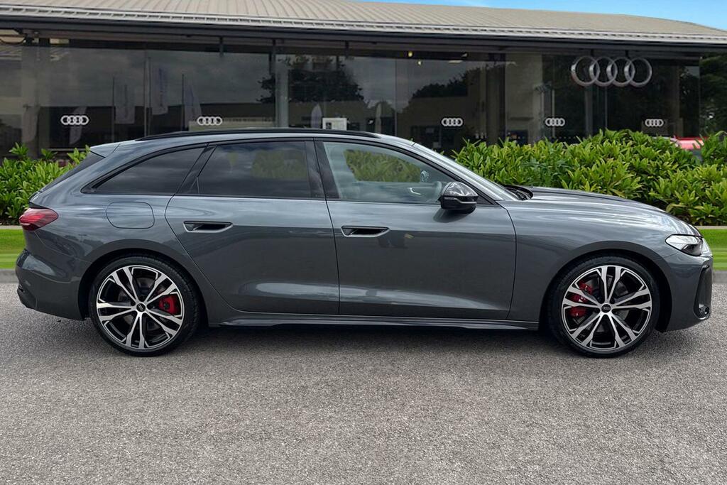 Audi A5 S5 3.0 Tfsi Quattro 367 Black Edition S Tronic  #3