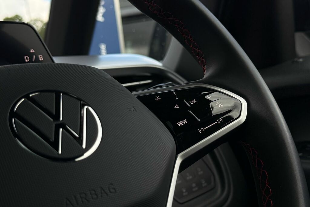 Volkswagen ID.Buzz 250Kw Gtx Pro 86Kwh 4Motion Lwb 6 Seat Black #60