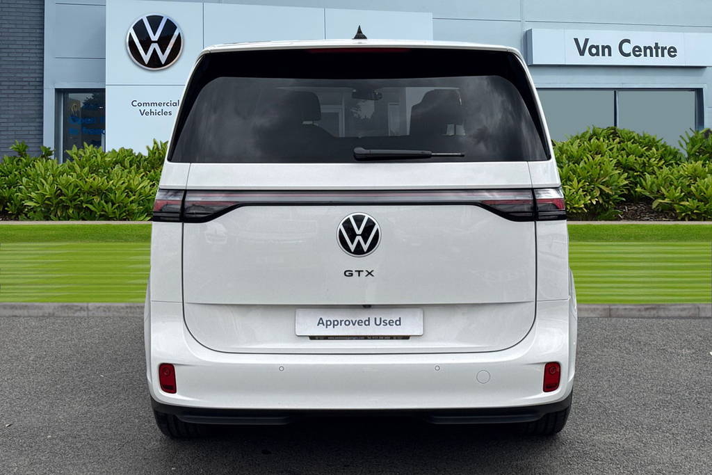 Volkswagen ID.Buzz 250Kw Gtx Pro 86Kwh 4Motion Swb 6 Seat White #4