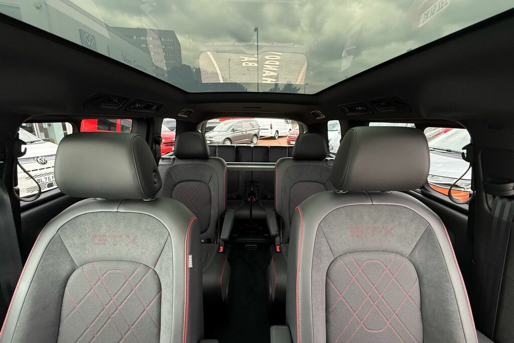 Volkswagen ID.Buzz 250Kw Gtx Pro 86Kwh 4Motion Lwb 6 Seat Black #52