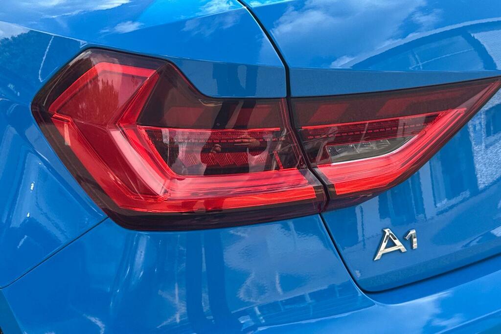 Audi A1 1.0 Tfsi 30 S Line Sportback S Tronic Euro 6 Ss #15