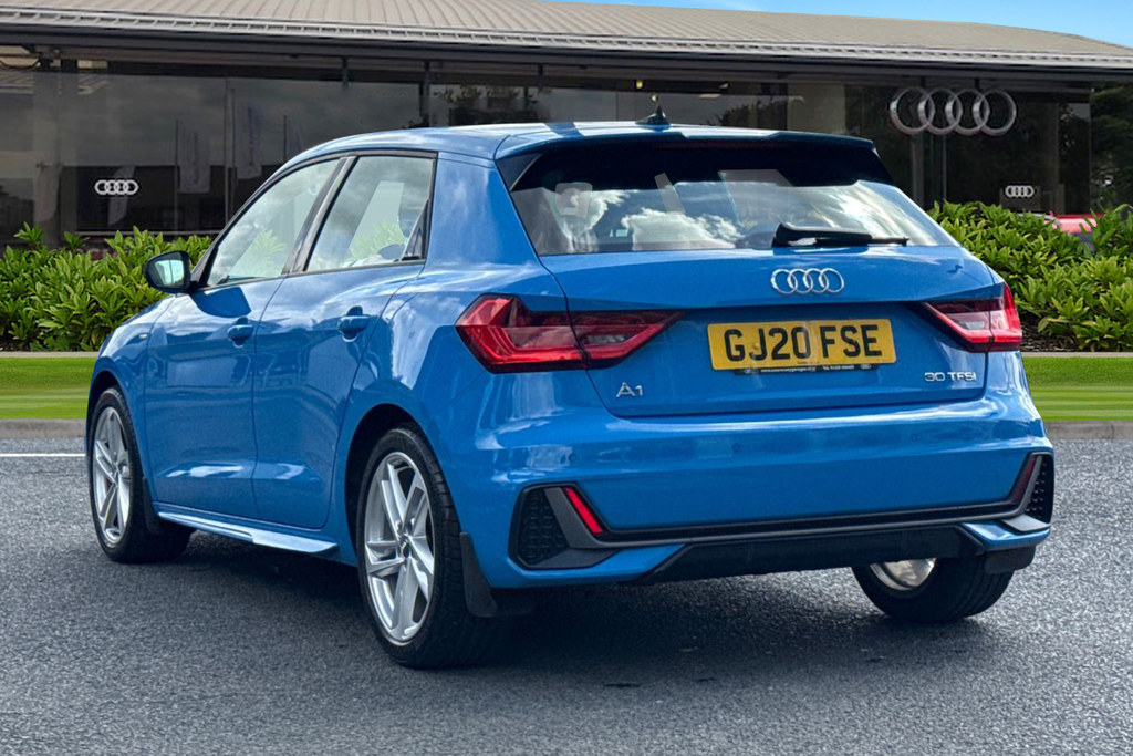Audi A1 S Line 30 Tfsi 116 Ps 6-Speed Blue #2