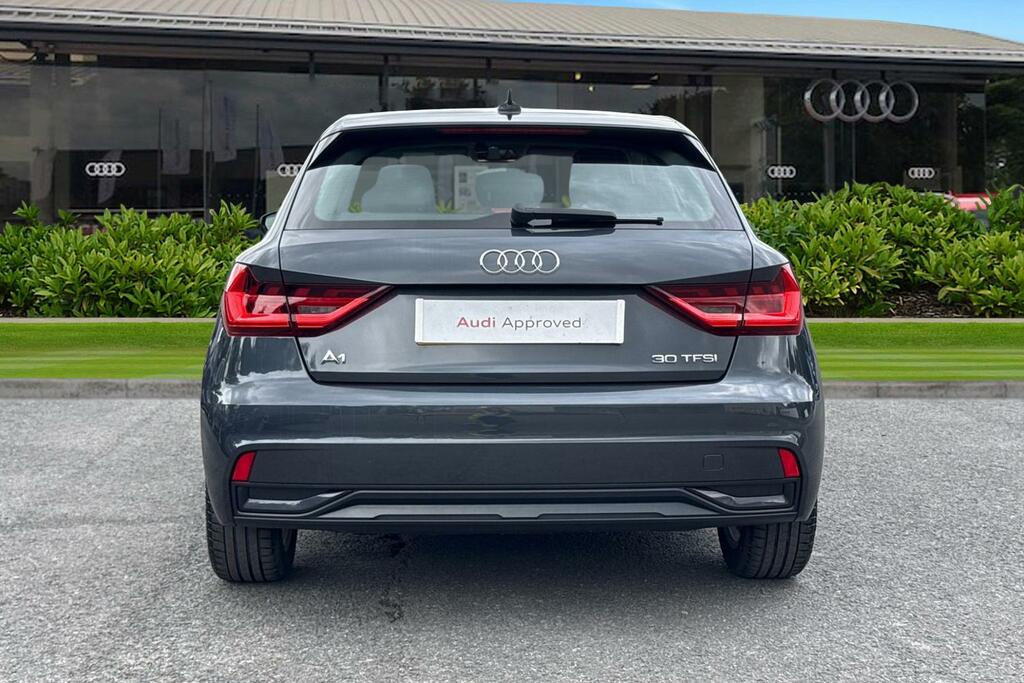 Audi A1 Sport 30 Tfsi 110 Ps 6-Speed Grey #4