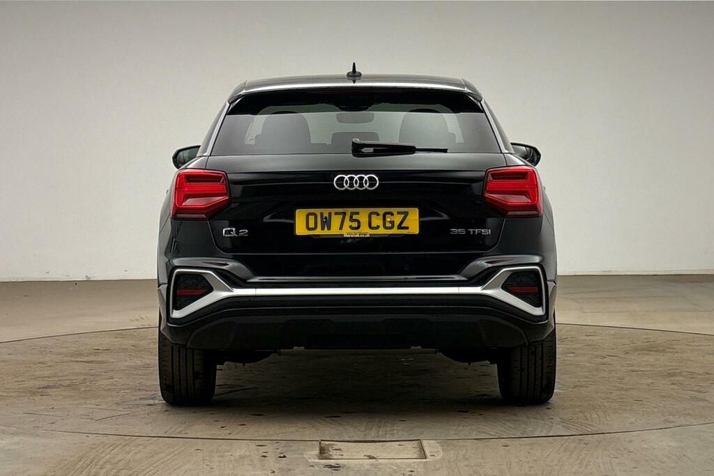 Audi Q2 S Line 35 Tfsi 150 Ps 6-Speed Black #4