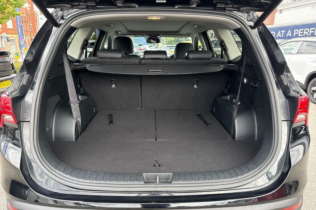 Hyundai Santa Fe 2.2 Crdi Premium 4Wd 2022 Black #16