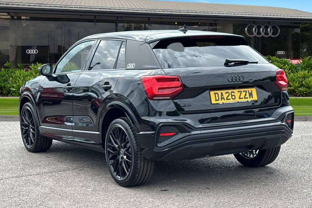 Audi Q2 35 Tfsi Black Edition S Tronic Black #3