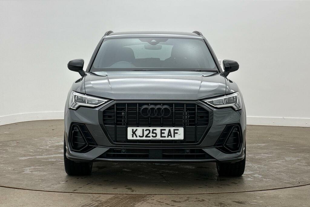 Audi Q3 Black Edition 35 Tfsi 150 Ps S Tronic Grey #2