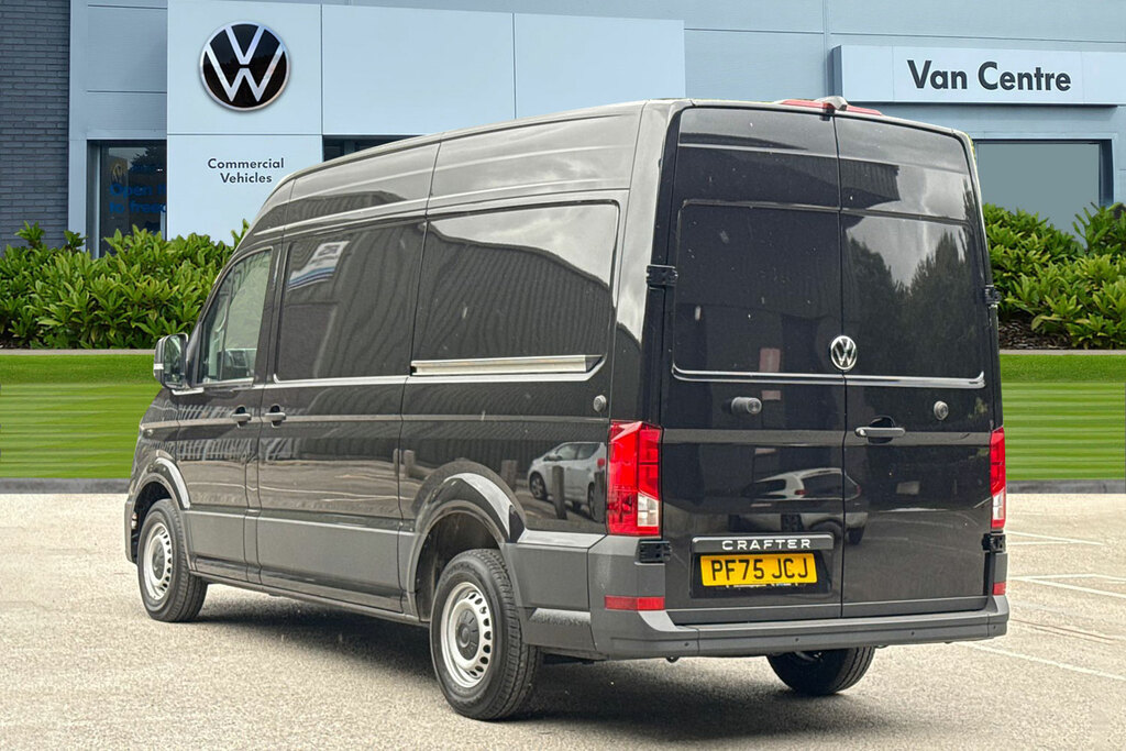 Volkswagen Crafter 2.0 Tdi 140Ps Commerce Plus High Roof Van Black #2