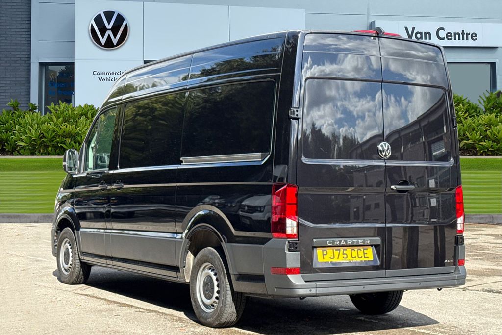 Volkswagen Crafter 2.0 Tdi 177Ps Commerce High Roof Van 4 Motion Black #2
