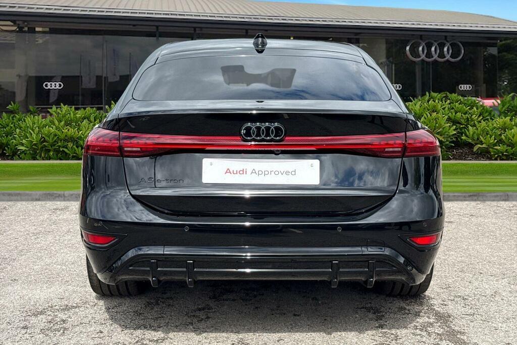 Audi A6 270Kw Performance 100Kwh Black Edition Black #4