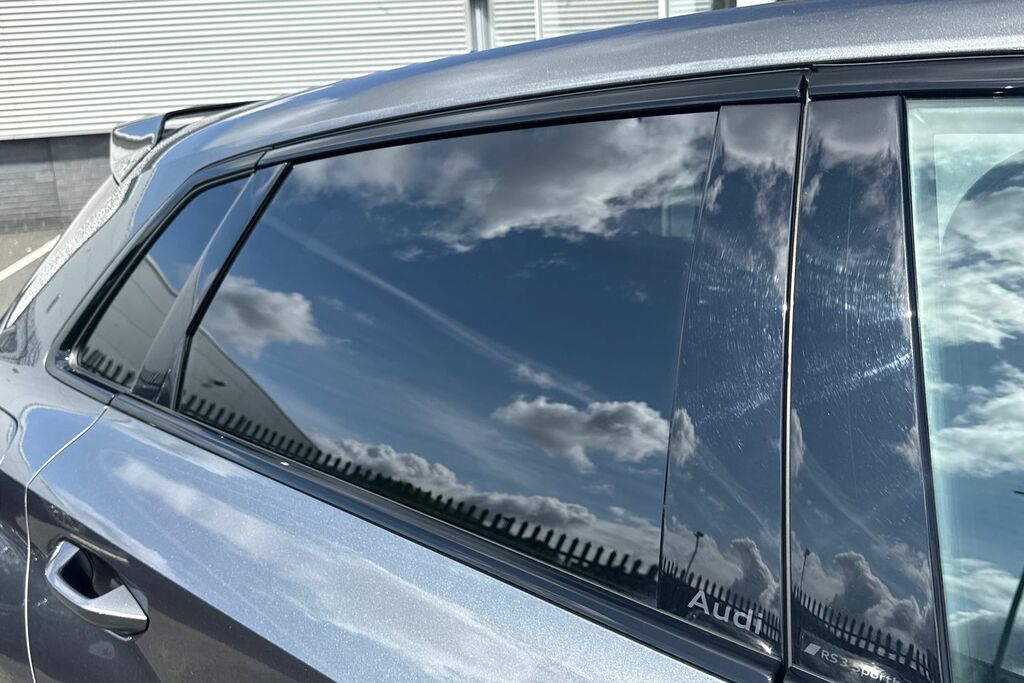 Audi RS3 2025 2.5 Tfsi Carbon Black Sportback S Tronic Quat Grey #26