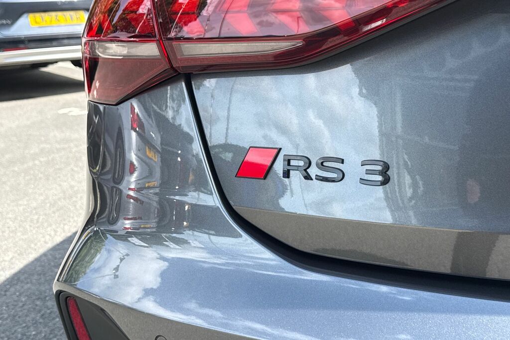 Audi RS3 2026 2.5 Tfsi Carbon Vorsprung Saloon S Grey #34
