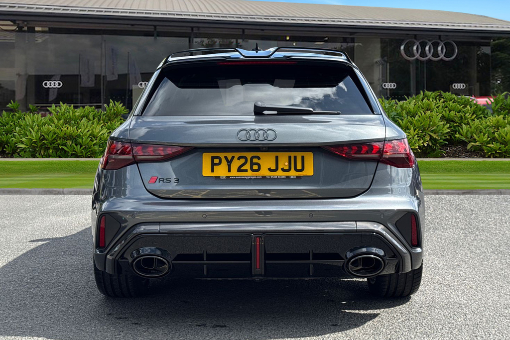 Audi RS3 Rs 3 Sportback Carbon Vorsprung 400 Ps S Tronic Grey #4
