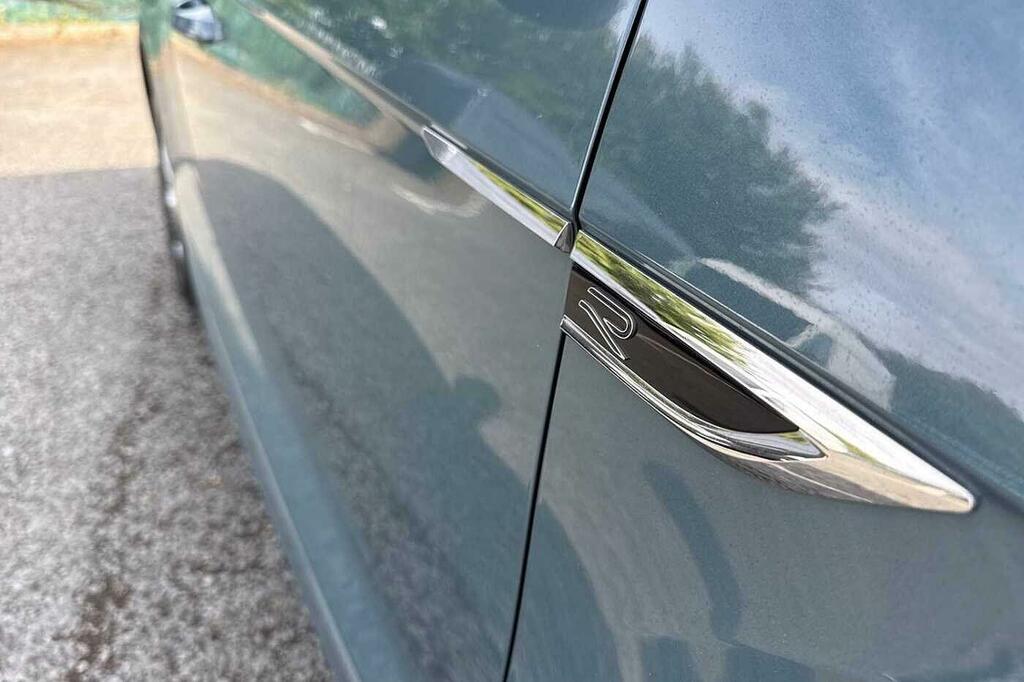 Volkswagen T-Roc 1.5 Tsi R-line Dsg Silver #28