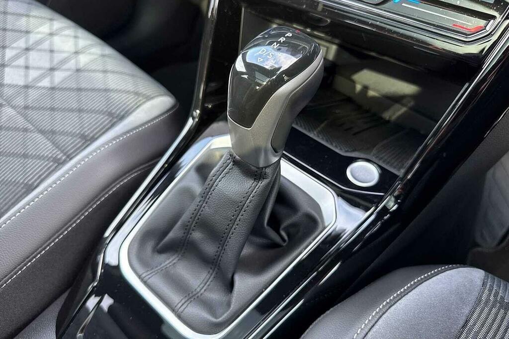 Volkswagen T-Roc 1.5 Tsi R-line Dsg Silver #19