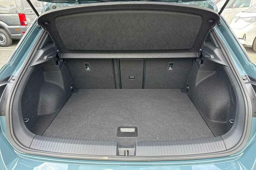 Volkswagen T-Roc 1.5 Tsi R-line Dsg Silver #9