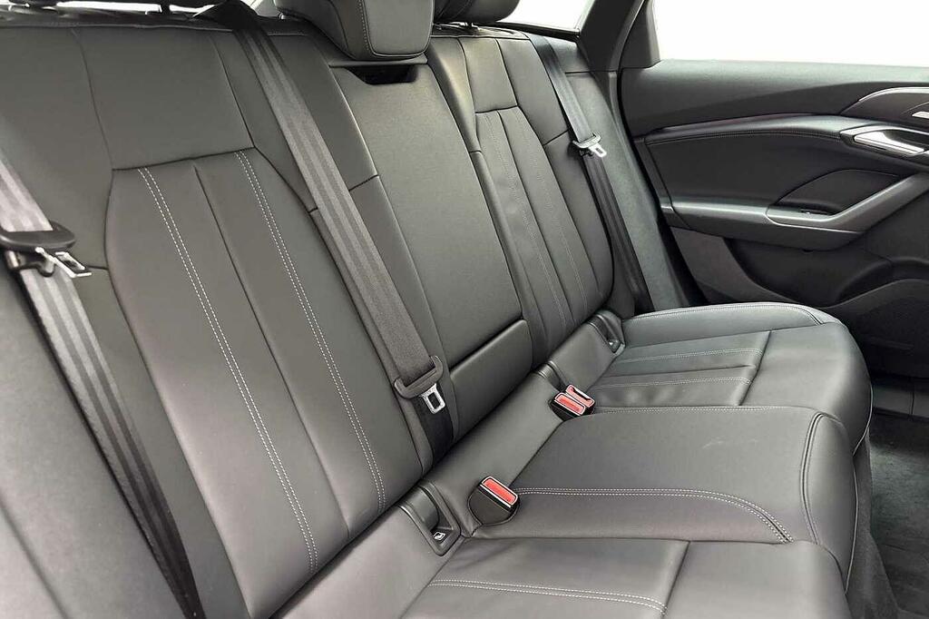 Audi A6 Avant Avant Sport E-tron 210,00 Kw Blue #6