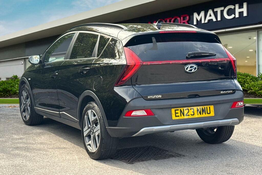 Hyundai Bayon 1.0 T-gdi Mhev Premium Dct Euro 6 Ss Black #2