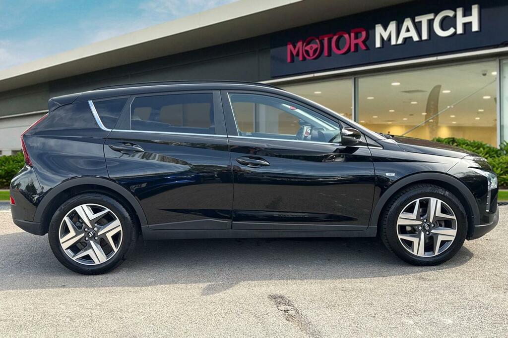 Hyundai Bayon 1.0 T-gdi Mhev Premium Dct Euro 6 Ss Black #3