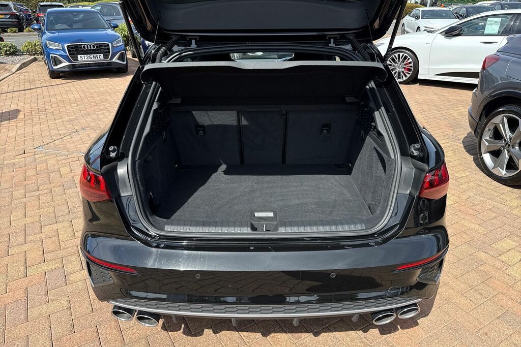 Audi S3 Tfsi 310 Ps S Tronic Black #6