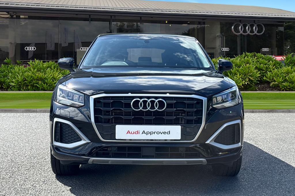 Audi Q2 Sport 35 Tfsi 150 Ps S Tronic PY73SDZ Black #5