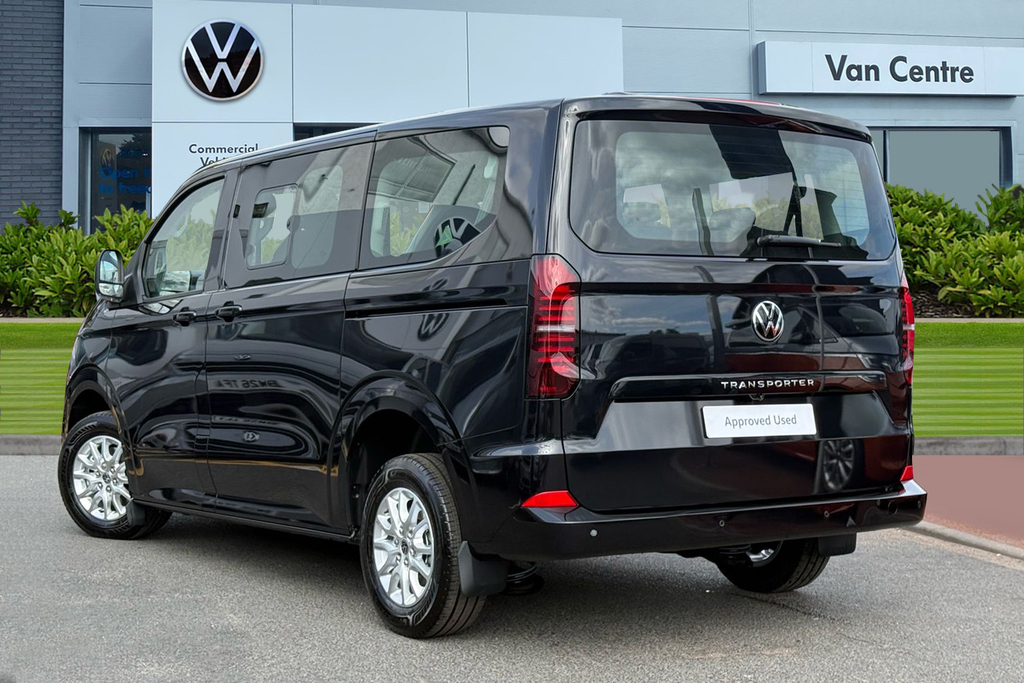 Volkswagen Transporter Shuttle 2.0 Tdi 150Ps Minibus Life Seats Black #2
