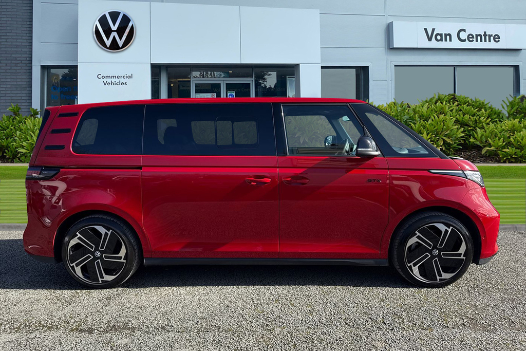 Volkswagen ID.Buzz Pro 86Kwh Gtx 4Motion Lwb, 7Seat Red #3
