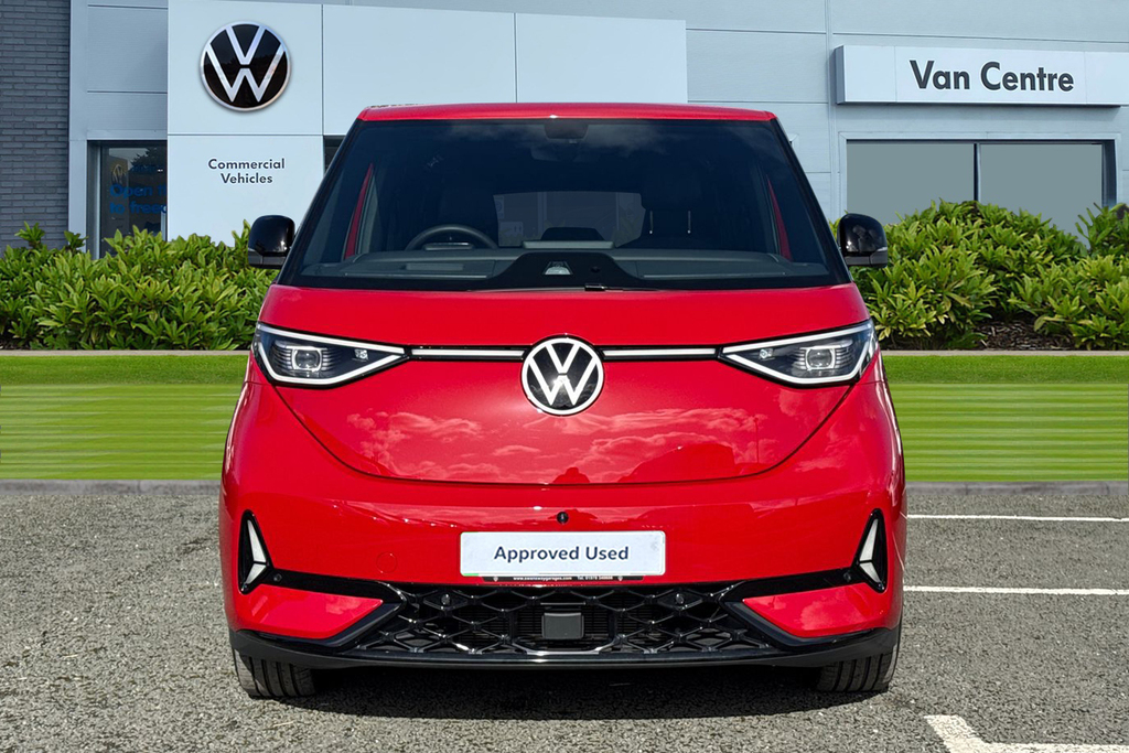 Volkswagen ID.Buzz Pro 86Kwh Gtx 4Motion Lwb, 7Seat Red #5