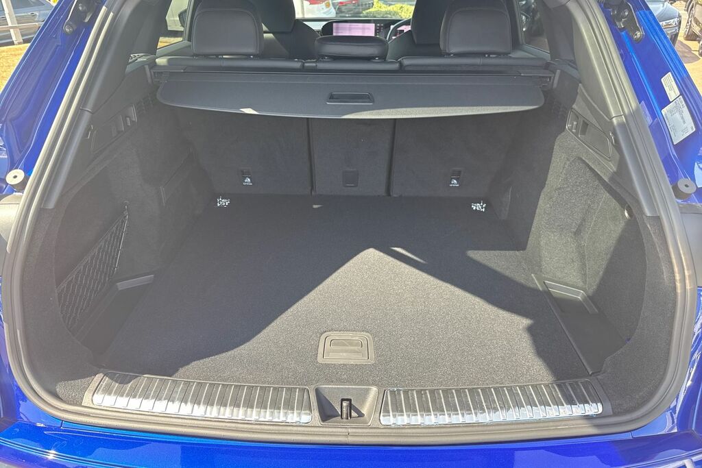 Audi SQ5 Suv Black Edition Tfsi 367 Ps S Tronic Blue #6