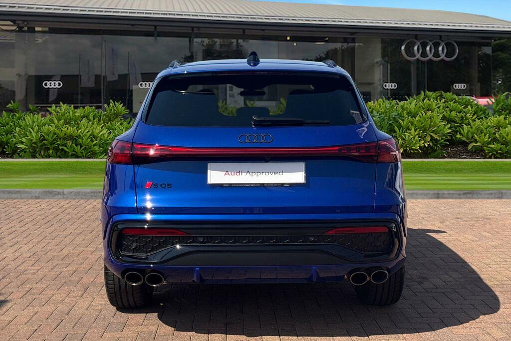Audi SQ5 Suv Black Edition Tfsi 367 Ps S Tronic Blue #4