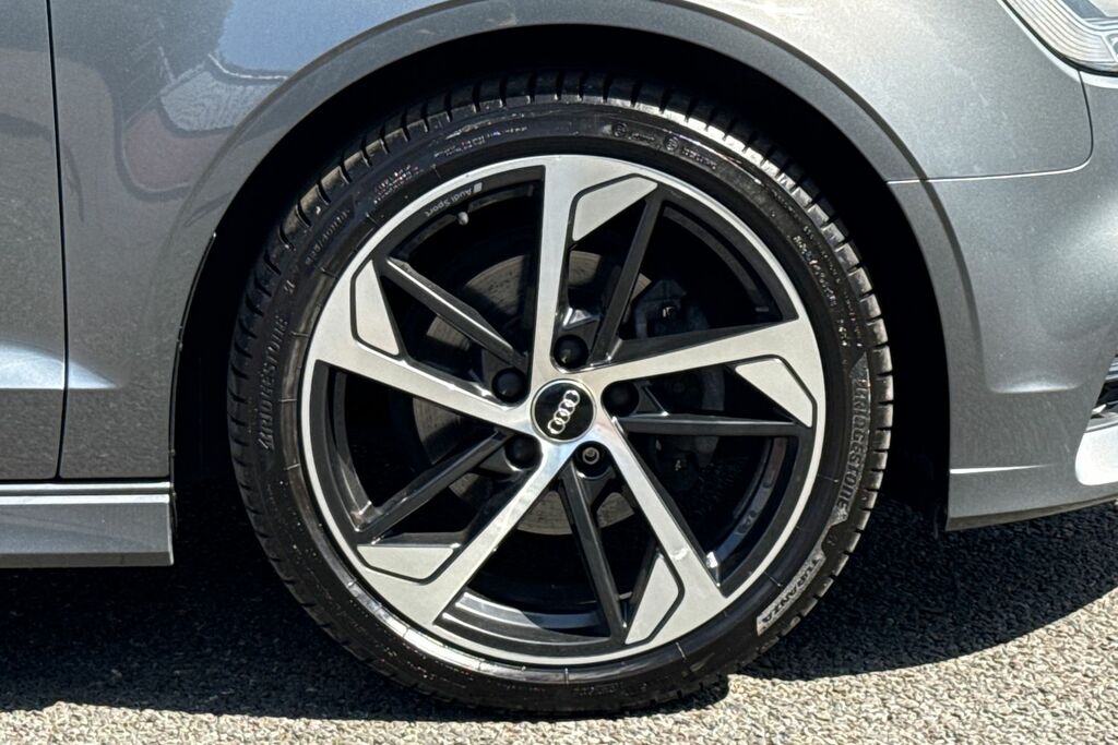 Audi A3 1.5 Tfsi Cod 35 Black Edition S Tronic Euro 6 Ss GK69AUV Grey #6