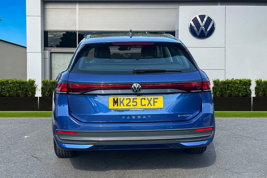 Volkswagen Passat 1.5 Tsi Ehybrid Life Dsg Blue #4