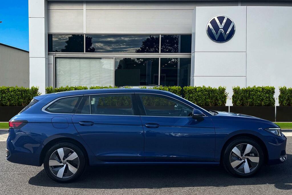 Volkswagen Passat 1.5 Tsi Ehybrid Life Dsg Blue #3