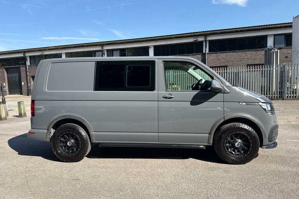 Volkswagen Transporter 2.0 Tdi 150 Startline Kombi Van Dsg Grey #3