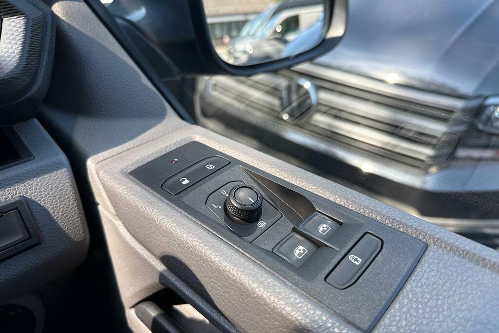 Volkswagen Transporter Volkswagen Transporter Highline Lwb 150 Ps 2.0 Tdi Grey #17