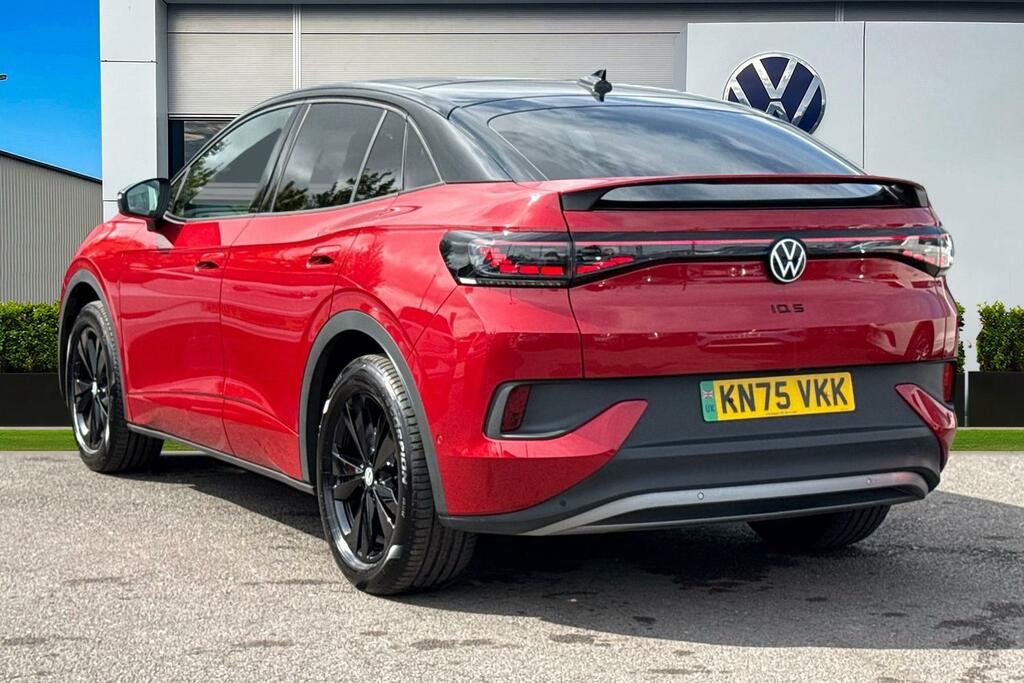 Volkswagen ID.5 210Kw Black Edition Pro 77Kwh Heat Pump, Infotain Red #2
