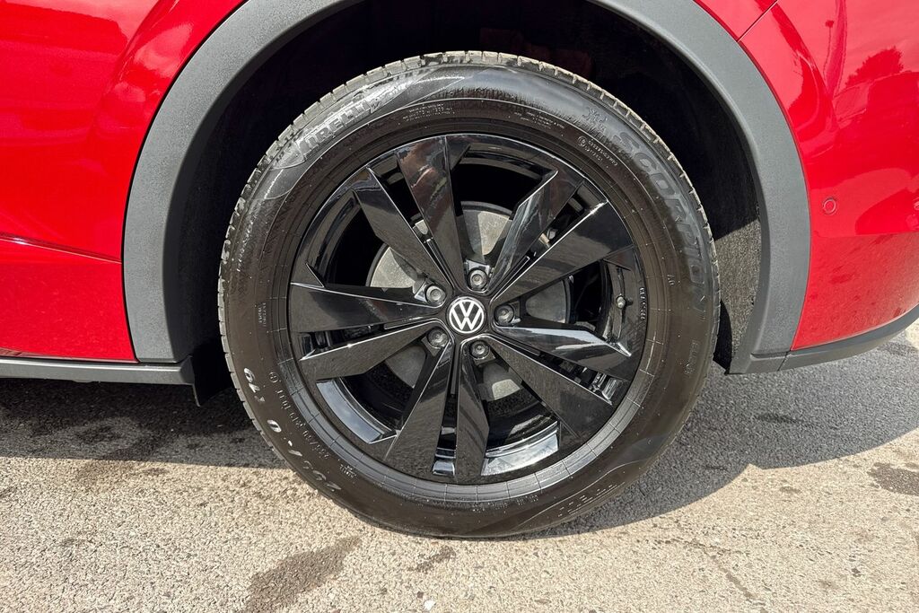 Volkswagen ID.5 210Kw Black Edition Pro 77Kwh Heat Pump, Infotain Blue #10