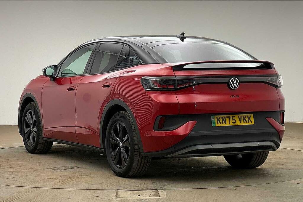 Volkswagen ID.5 210Kw Black Edition Pro 77Kwh Heat Pump, Infotain Red #3