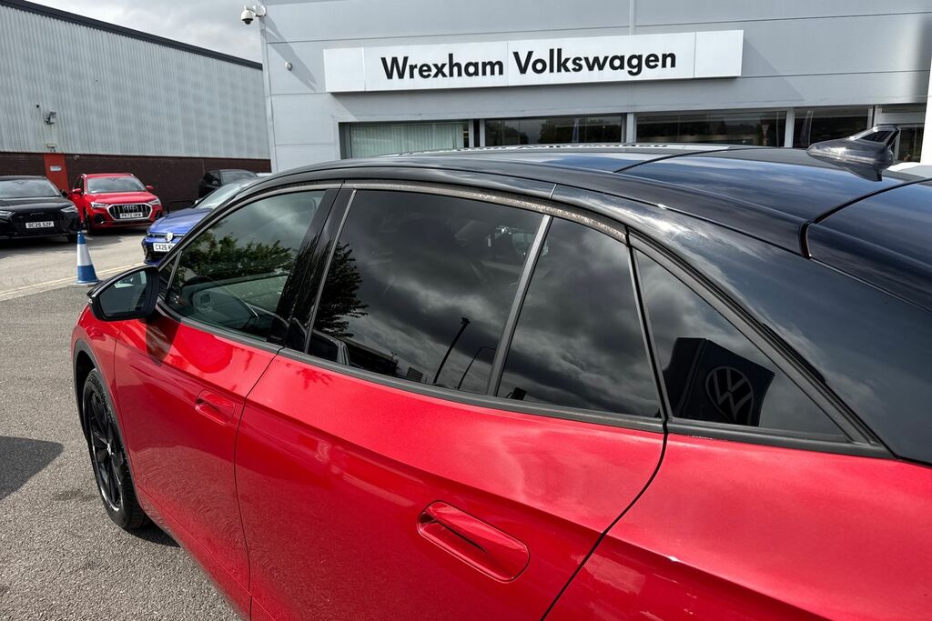Volkswagen ID.5 210Kw Black Edition Pro 77Kwh Heat Pump, Infotain Blue #27